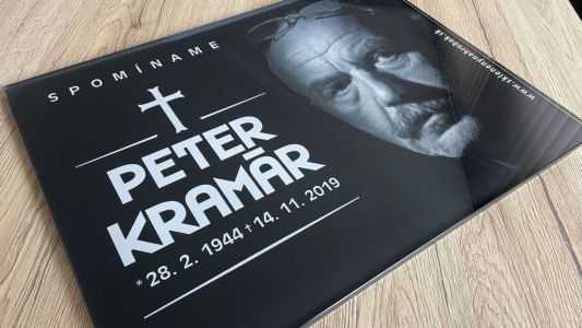 Placa de vidrio para tumba de urna