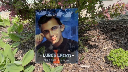 Lápida de vidrio con garantía de color de 100 años para exteriores