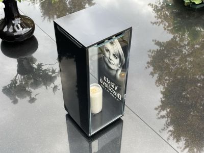 Linterna XL con rostro